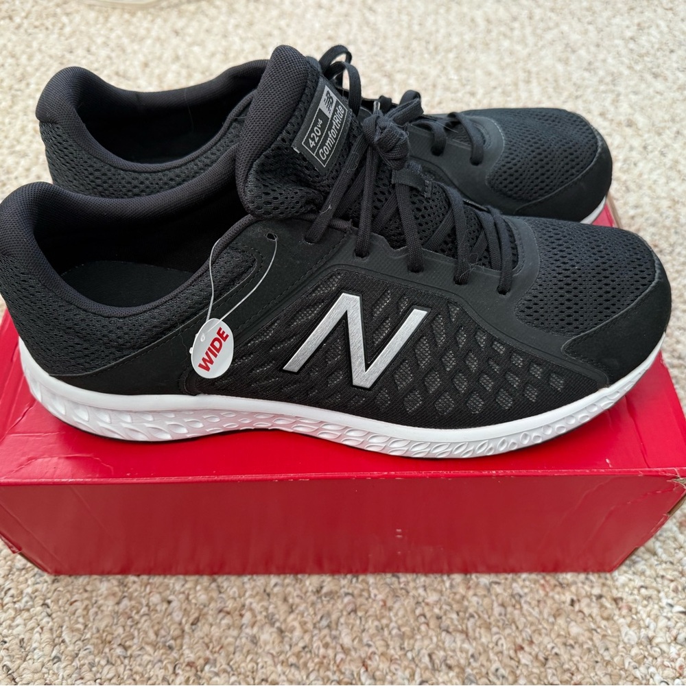 Men’s New Balance 420 V4 Black Mesh Running Shoes 16 Wide NWT
